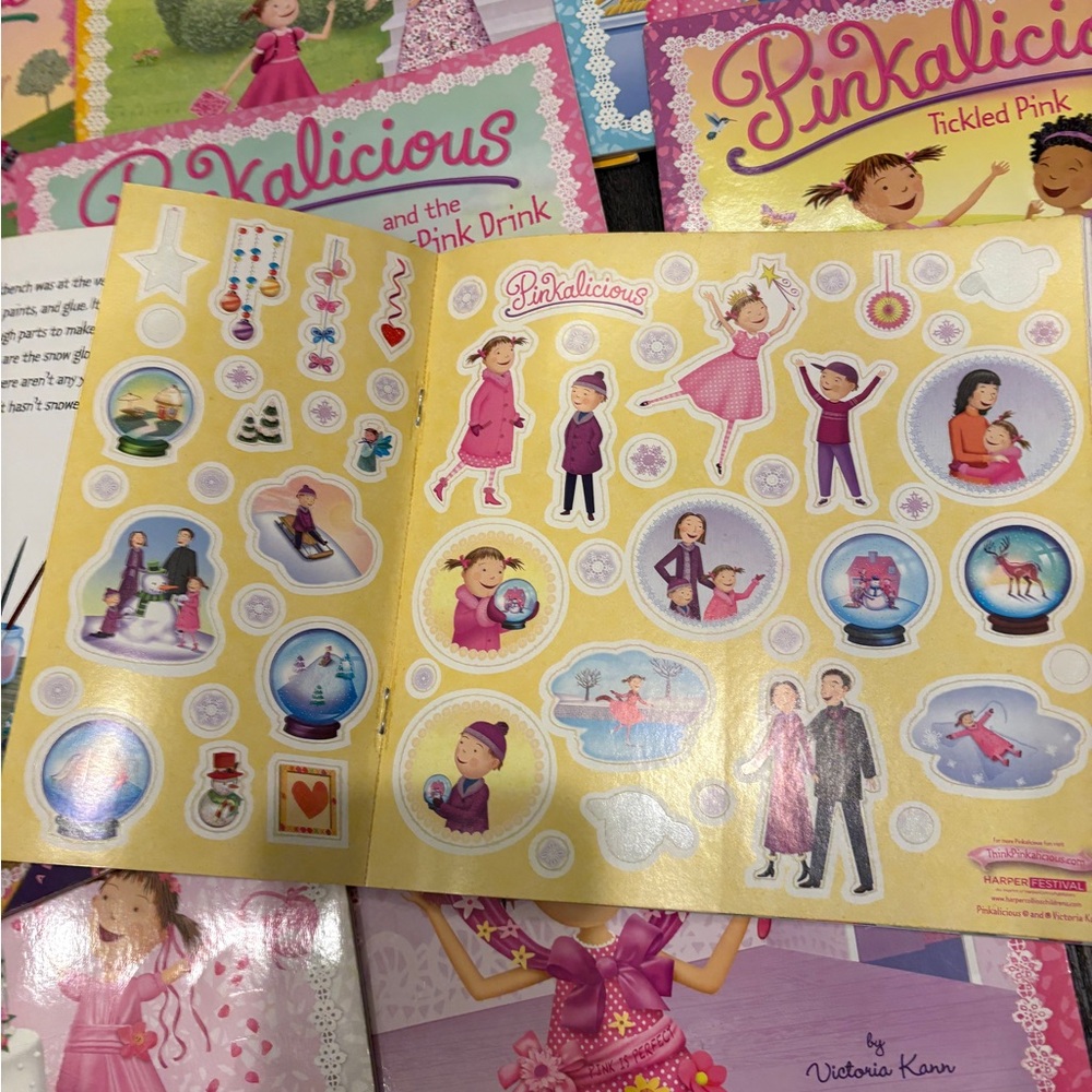 📚 Lot of 12 Pinkalicious Books for Girls – Softcover – Early Readers 💕✨ - Picture 4 of 9